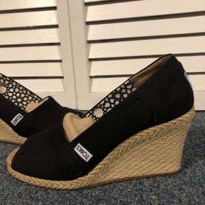Toms Wedge Heels